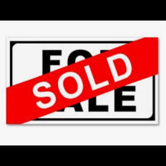 Christian Louboutin Masteraltissima Sneakers - Picture 8 of 8